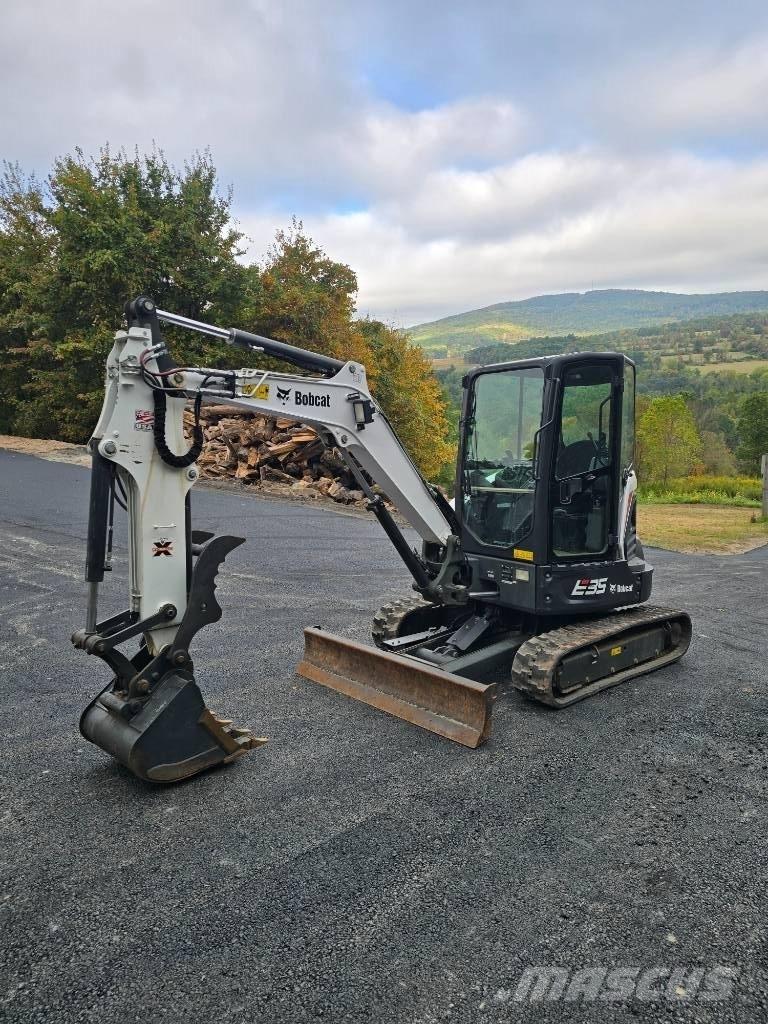 Bobcat E35 Mini bagri <7t