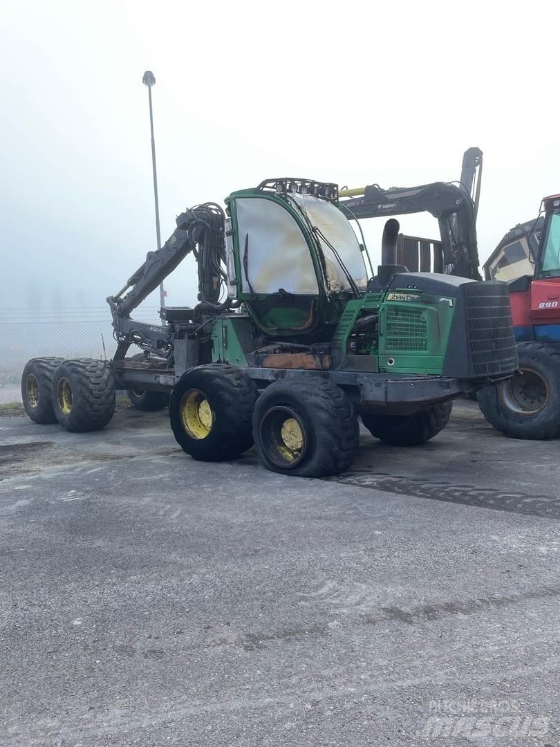 John Deere 1210E Forwarderji