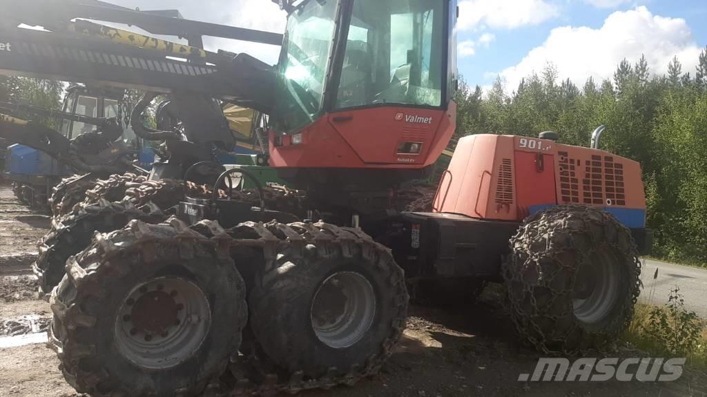 Valmet 901.2 Harvesterji