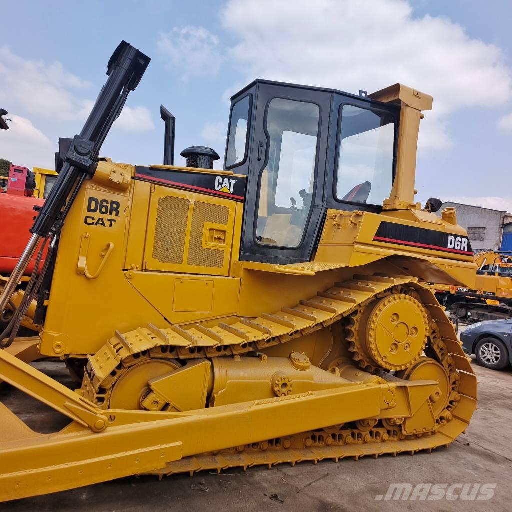 CAT D 6 R Buldožerji goseničarji