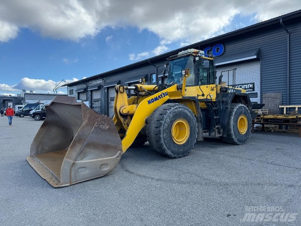 Komatsu WA 480 Kolesni nakladalci
