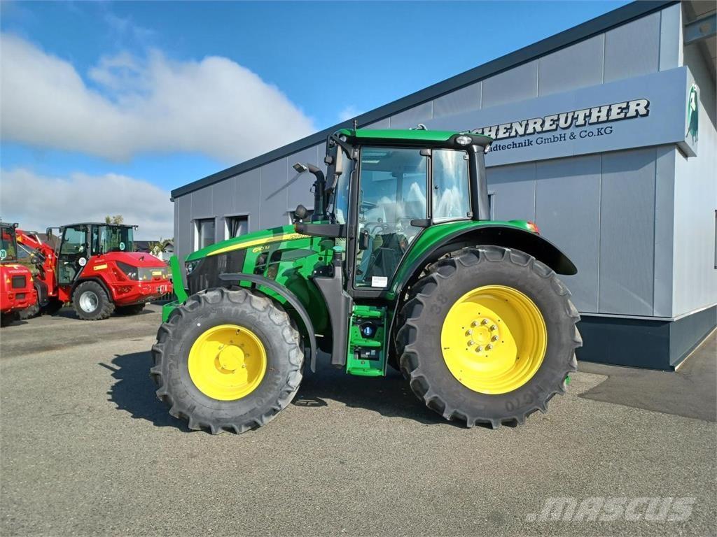 John Deere 6110M Traktorji