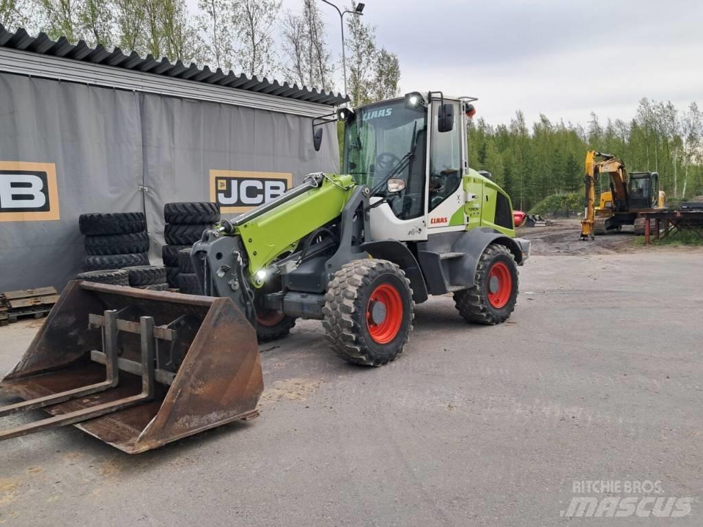 CLAAS 738T Teleskopski kolesni nakladalci