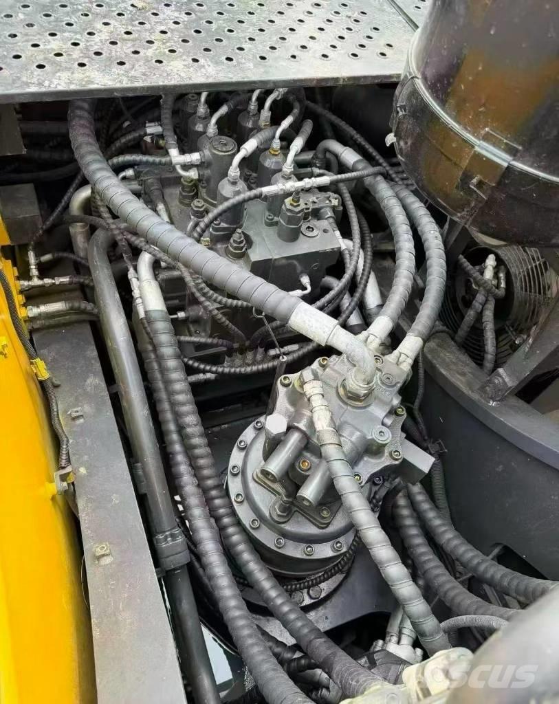 Volvo EC 380 Bagri goseničarji