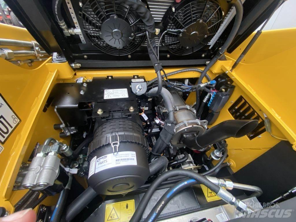 Gehl R165 Skid steer mini nakladalci