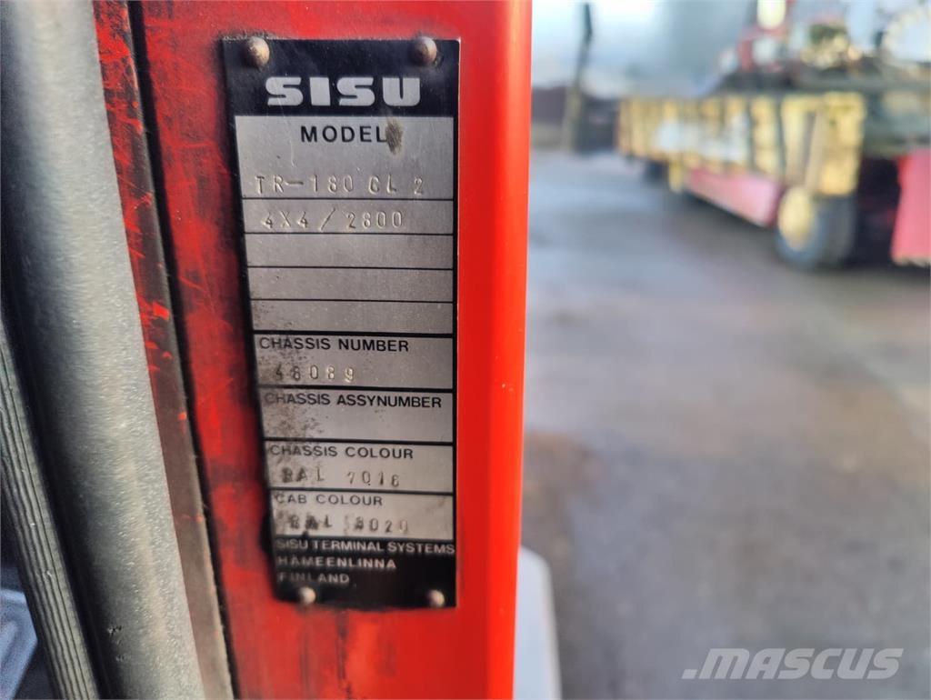 Sisu TR180 Gl 2 Terminalni vlačilci