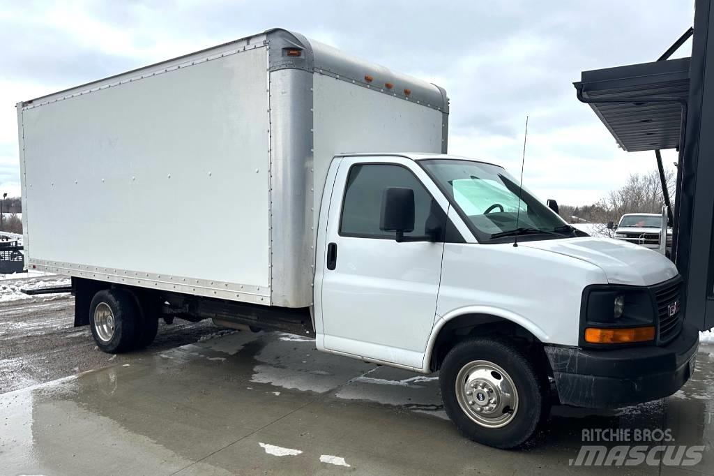 GMC Savana G3500 Tovornjaki zabojniki