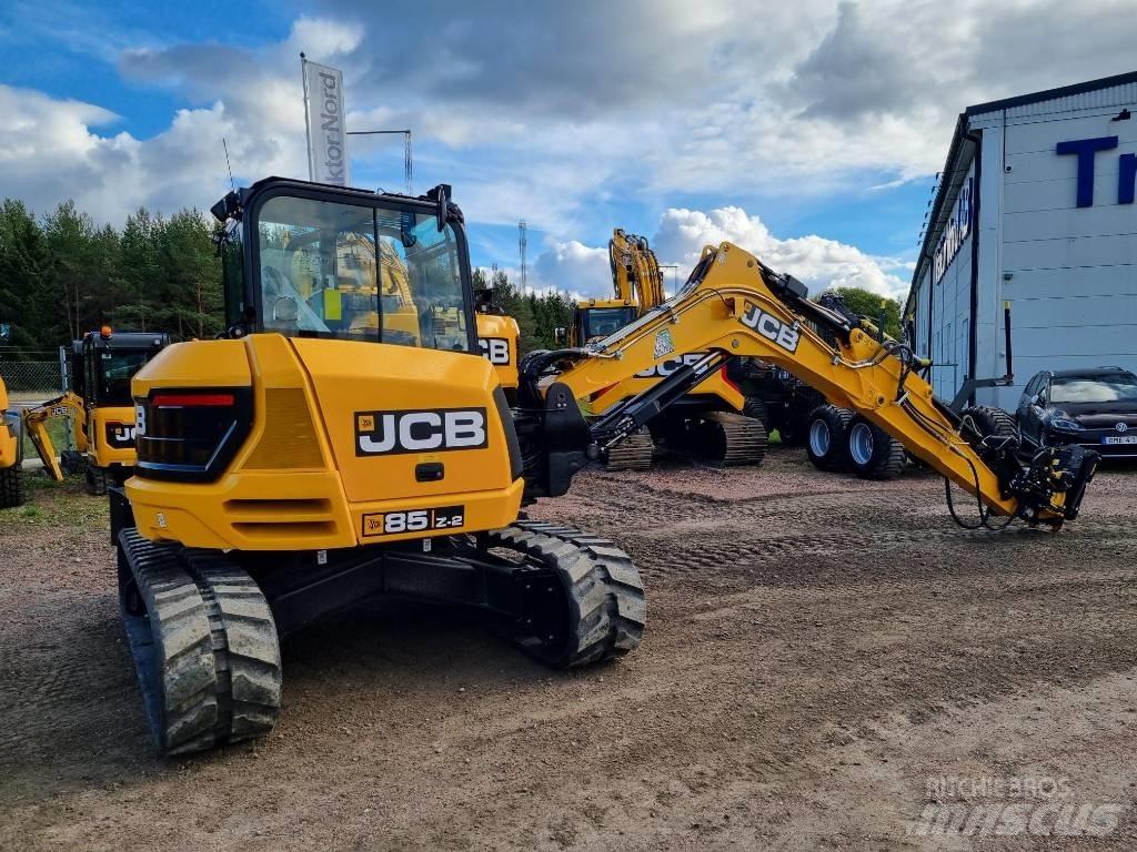 JCB 85Z-2 Ny! omg.lev! Midi bagri 7t – 12t