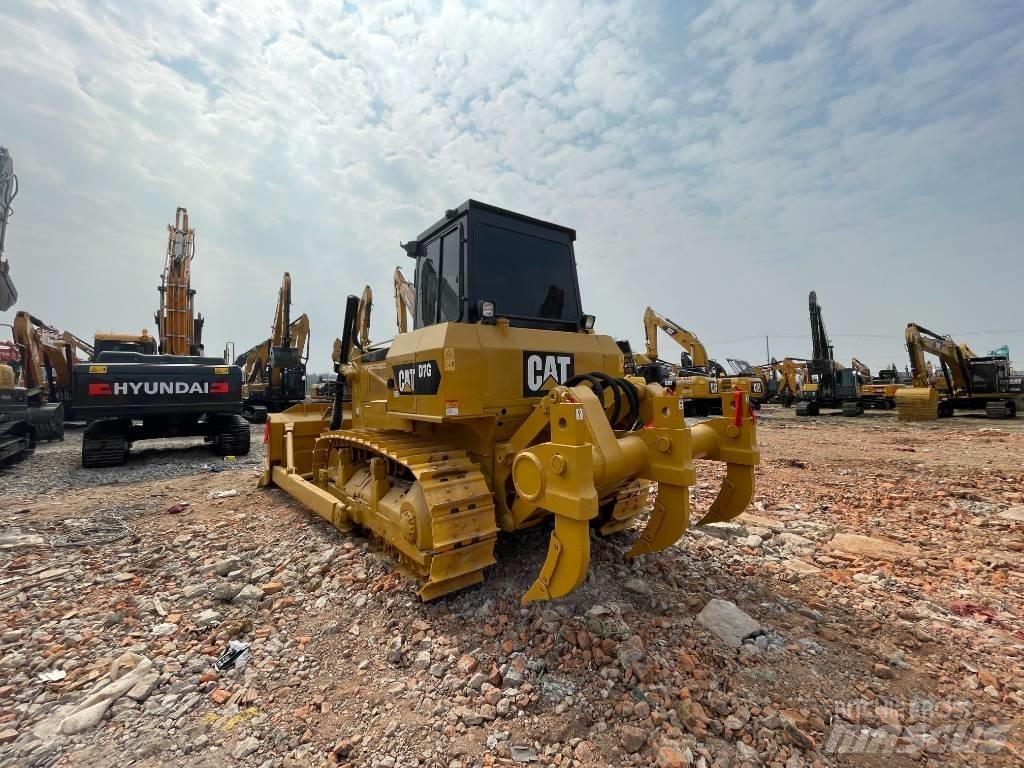 CAT D 7 G Bagri goseničarji