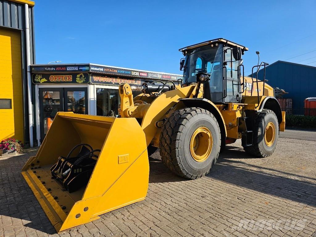 CAT 950L Kolesni nakladalci