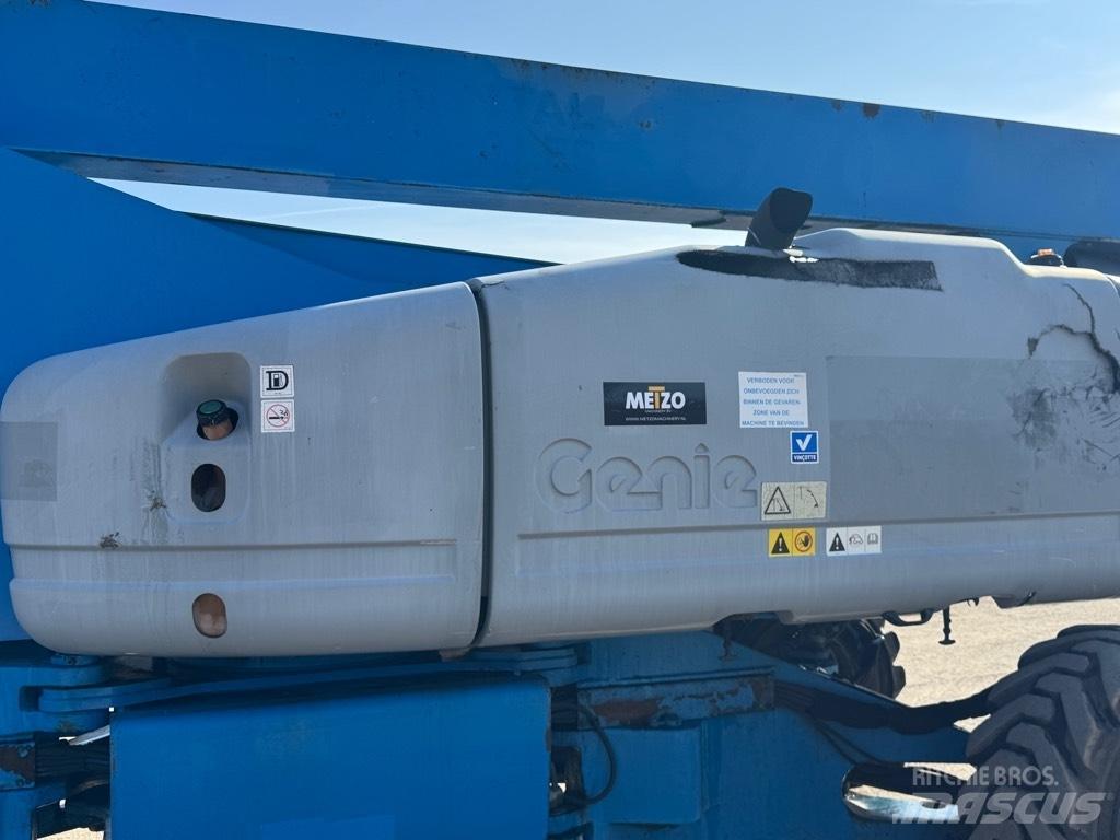 Genie 135/70 Zglobne dvižne ploščadi
