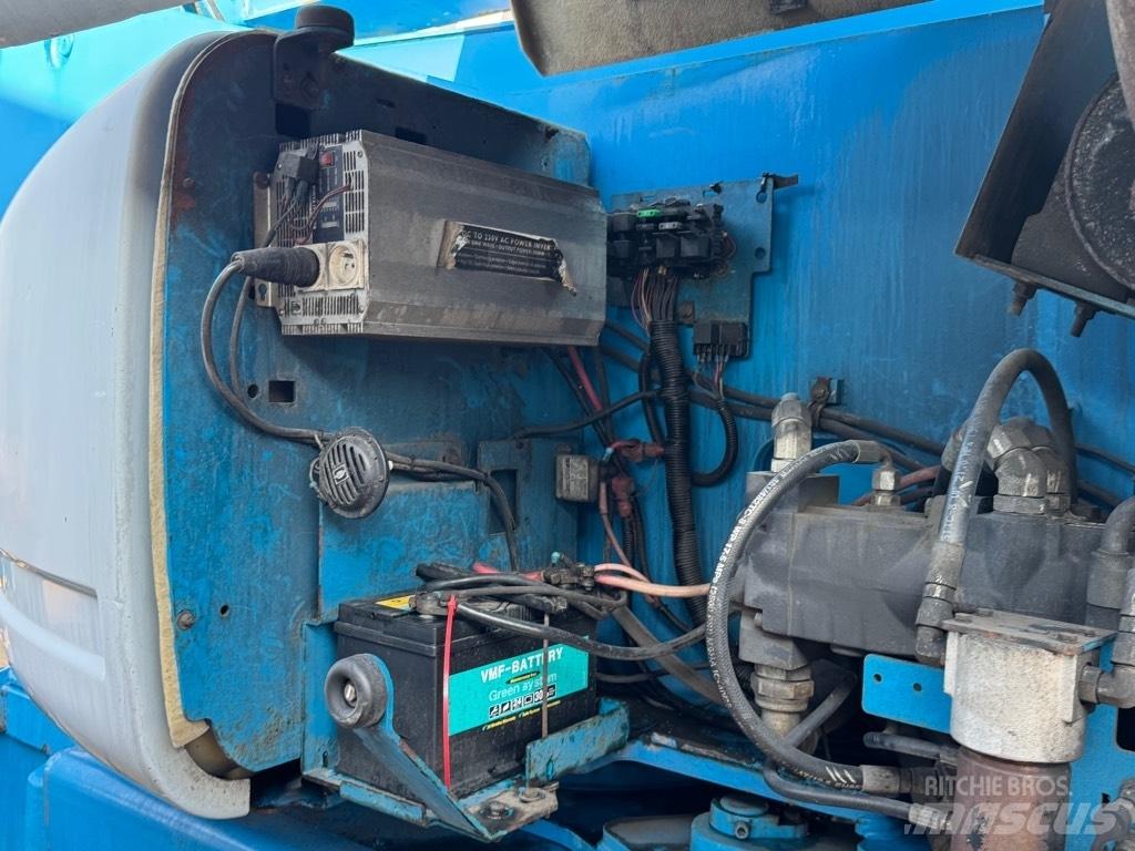 Genie 135/70 Zglobne dvižne ploščadi