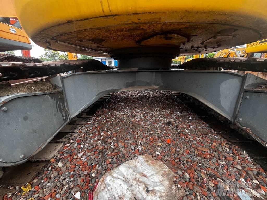 Komatsu PC 138 US Bagri goseničarji
