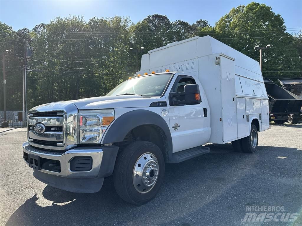 Ford F550 Komunalna vozila