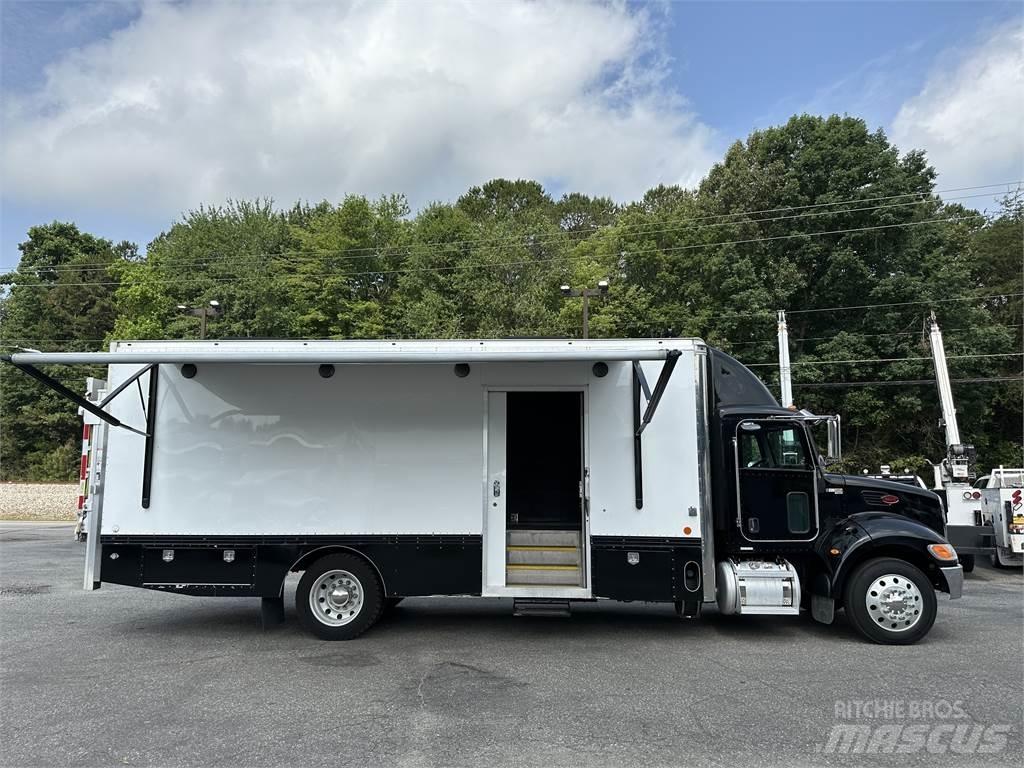 Peterbilt 337 Drugi tovornjaki