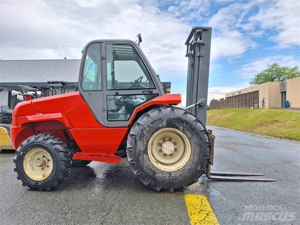 Manitou M30.2 Terenski viličar