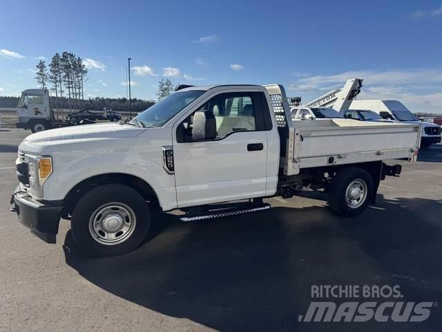 Ford F250 XL Drugi