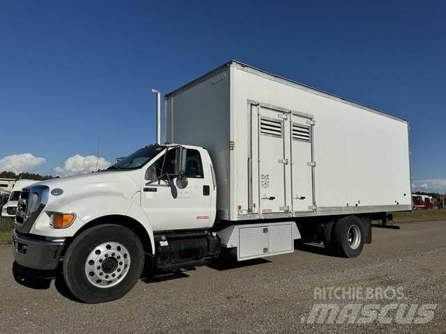 Ford F750 Stroji za razrez odpada