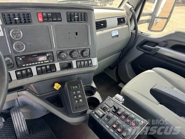 Kenworth T880 Drugi