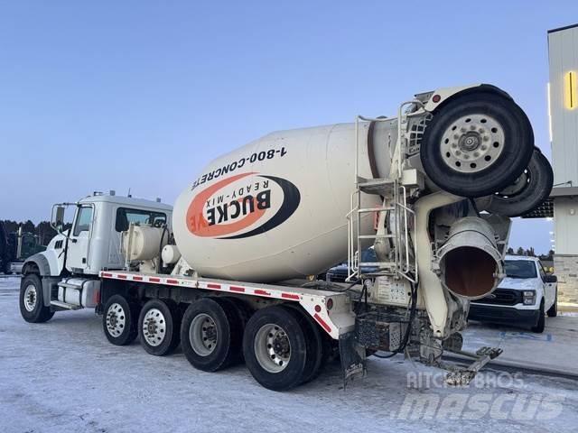 Mack GRANITE Drugi
