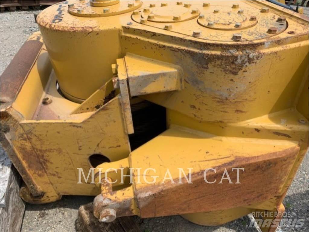 Allied D8T WINCH Vitli