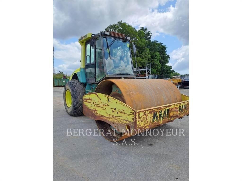 Ammann ASC130D Kompaktorji tal