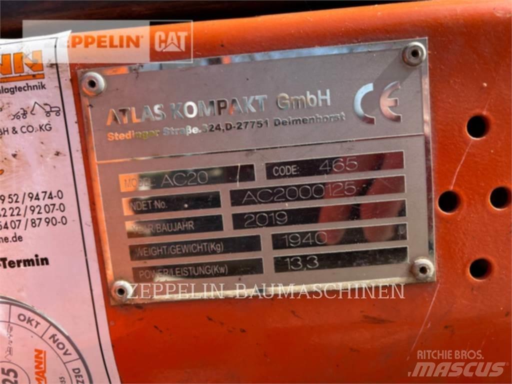 Atlas AC25F Bagri goseničarji