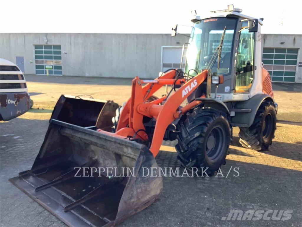 Atlas AR65 Kolesni nakladalci