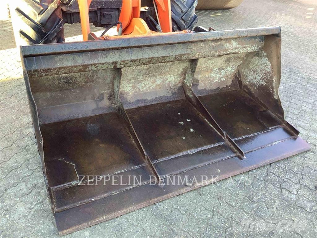 Atlas AR65 Kolesni nakladalci