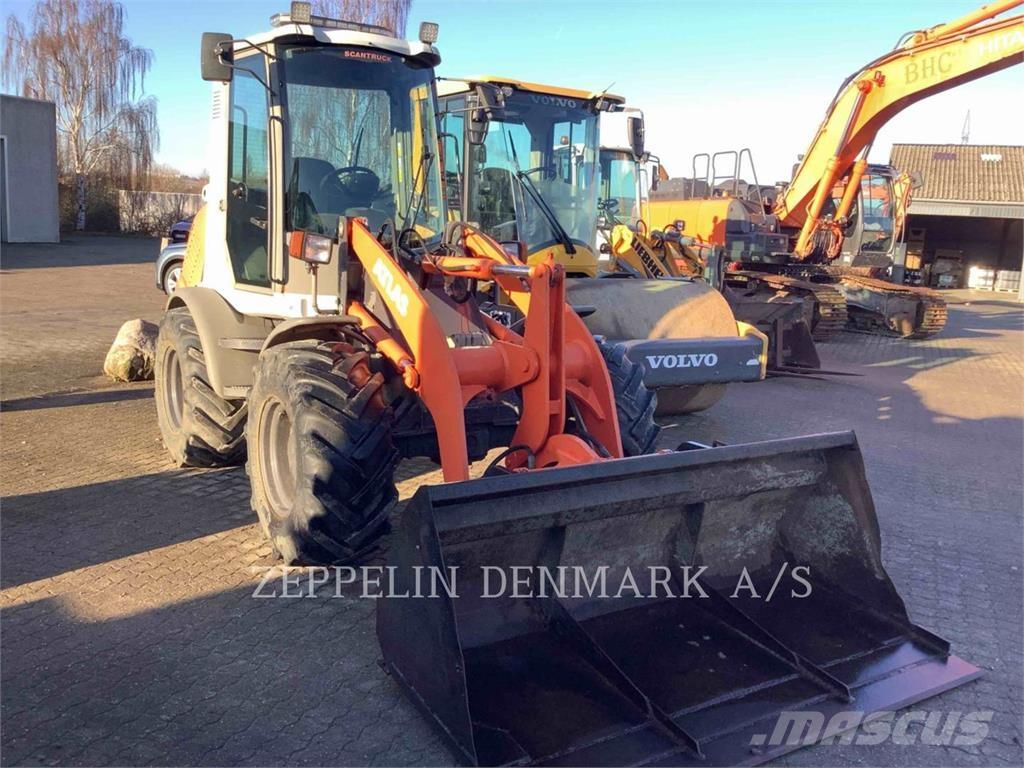 Atlas AR65 Kolesni nakladalci