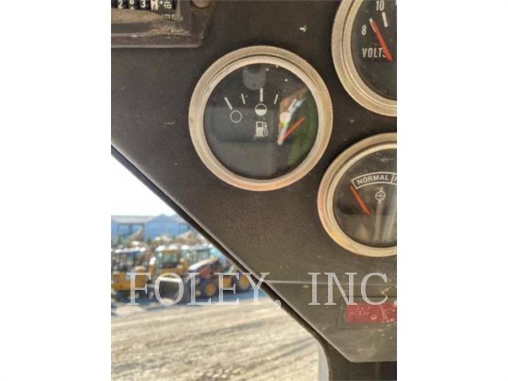 Bobcat 743B Skid steer mini nakladalci