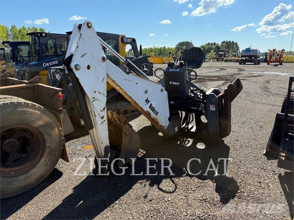 Bobcat A300 Skid steer mini nakladalci