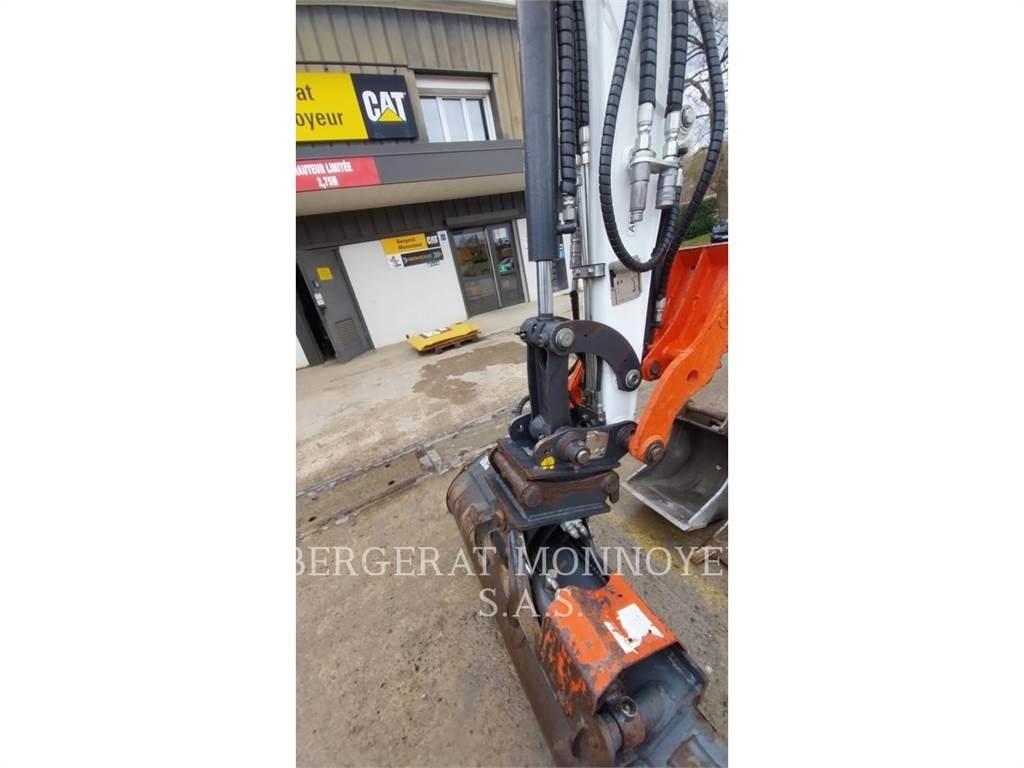 Bobcat E27 Bagri goseničarji