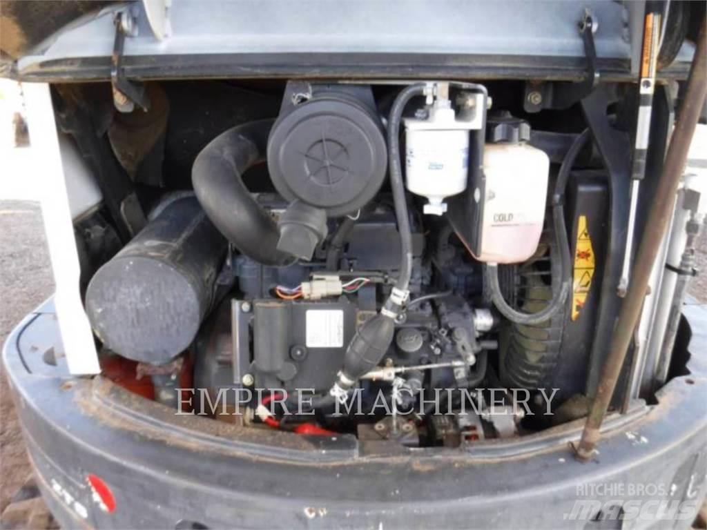 Bobcat E35 Bagri goseničarji