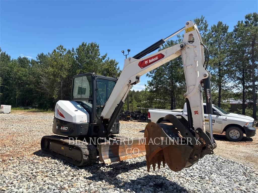 Bobcat E60 Bagri goseničarji