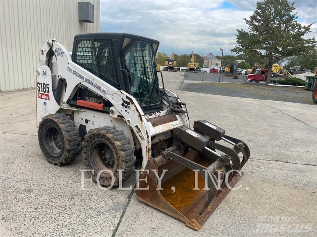 Bobcat S185 Skid steer mini nakladalci