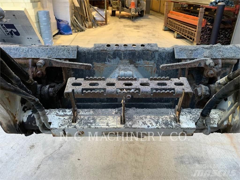Bobcat S450 Skid steer mini nakladalci