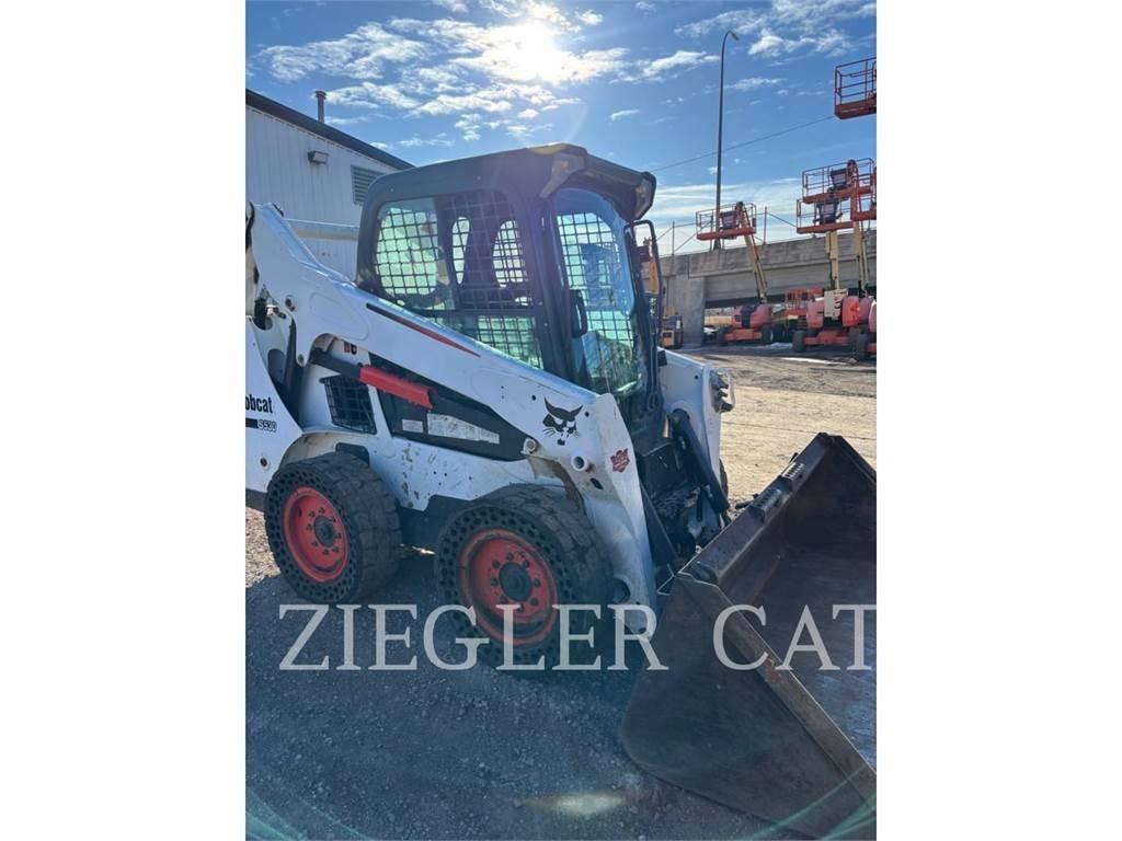 Bobcat S530 Skid steer mini nakladalci