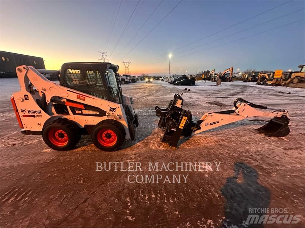 Bobcat S590 Skid steer mini nakladalci