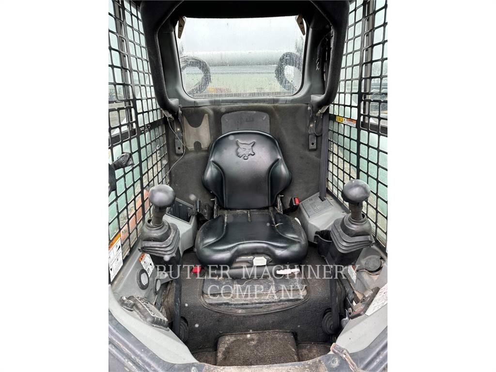 Bobcat S750 Skid steer mini nakladalci