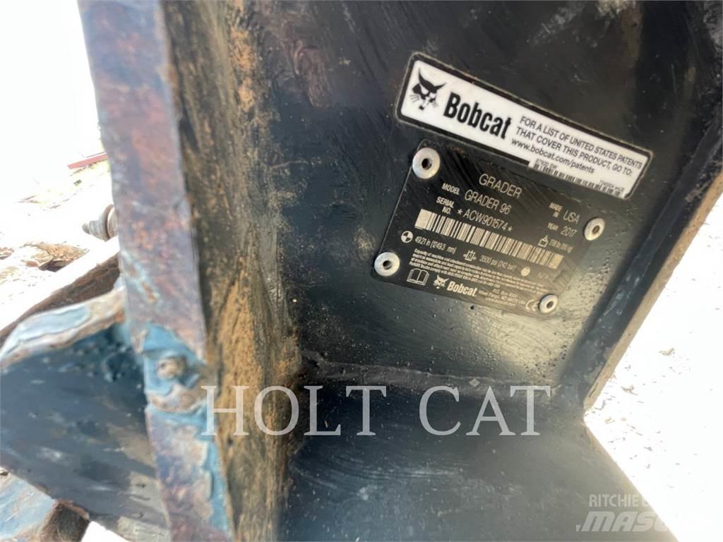 Bobcat T66 Nakladalci goseničarji