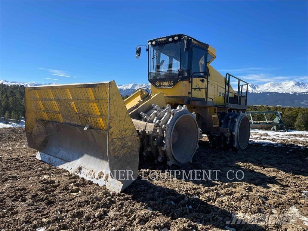 Bomag BC573RB-4 Kompaktorji tal