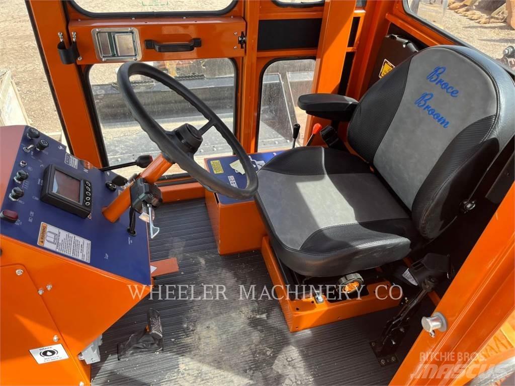 Broce BROOM 4 Cestni pometači