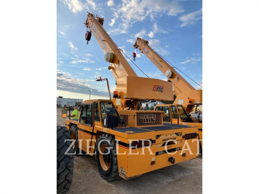 Broderson CRANE IC2003H Rabljeni žerjavi za vsak teren