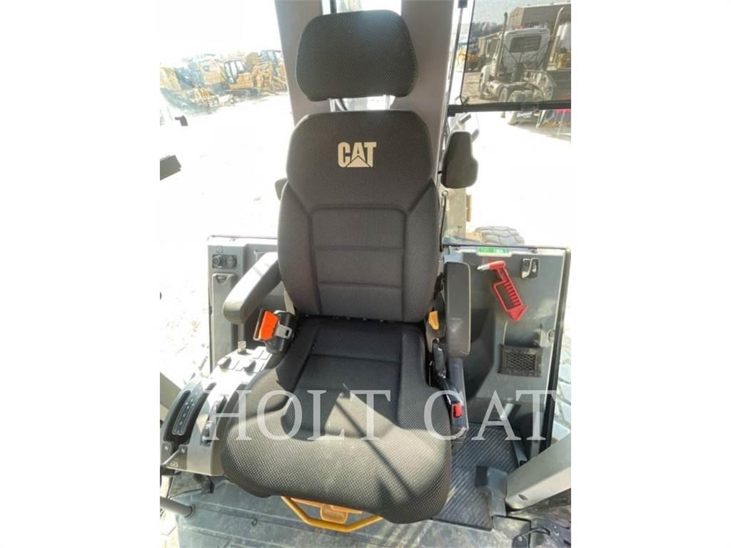 CAT 120 Grederji