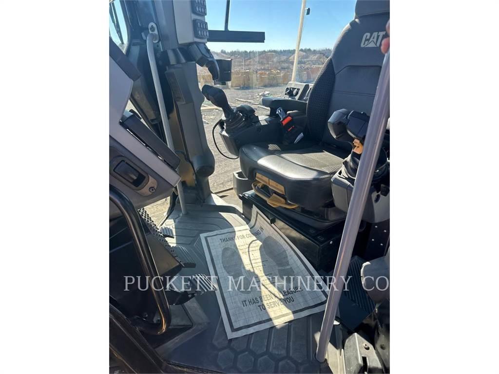 CAT 120-14AWD Grederji