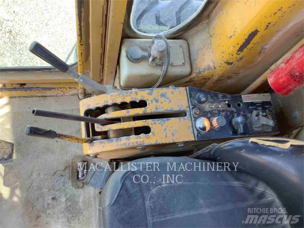 CAT 120 G Grederji