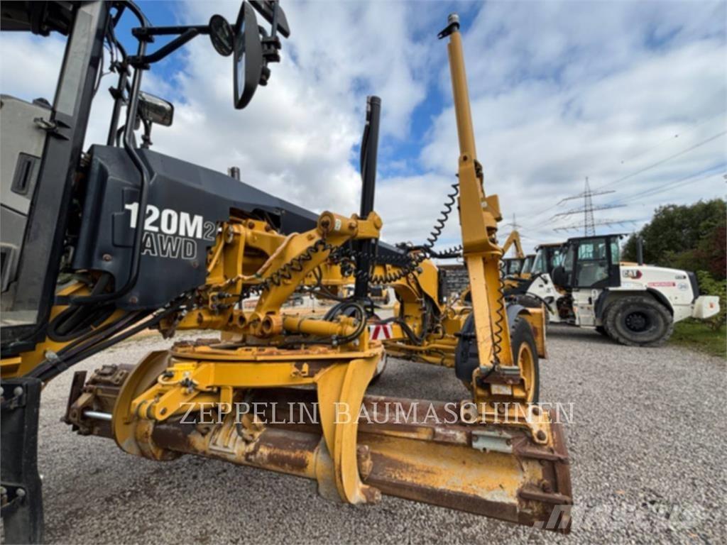 CAT 120M Grederji