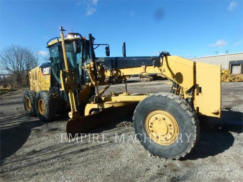 CAT 120M2 AWD Grederji