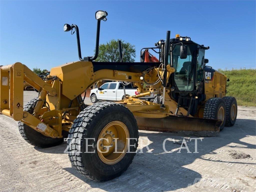 CAT 12M2 Grederji